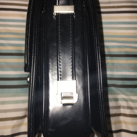 Donna Karan style purse 👜 - Picture 5 of 7